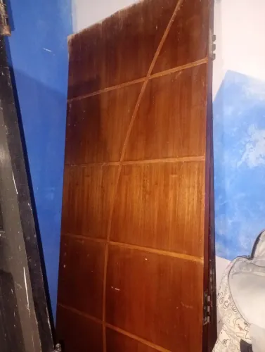 Porta pra sua casa de madeira ?