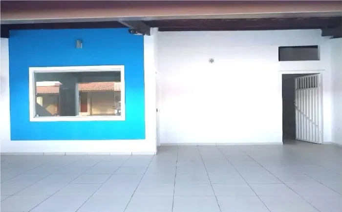 Casa Alugando 2/4 com Suíte no Parque IPÊ- Já com Taxas - Condomínio Fechado