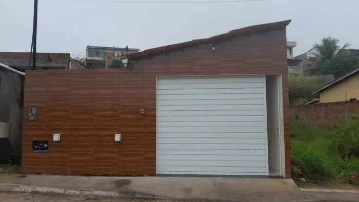Aluga essa casa 1.000,00