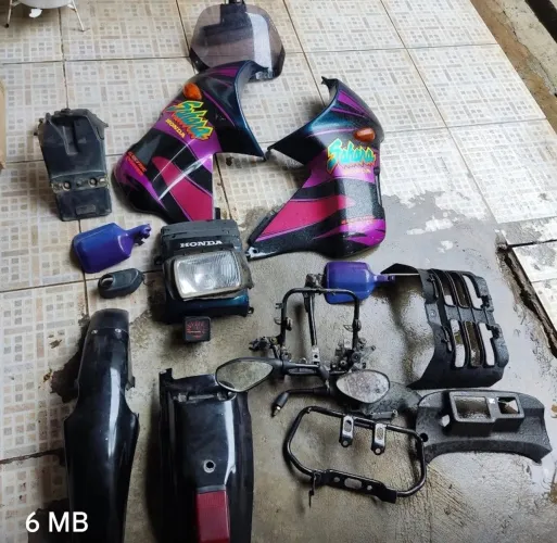Moto, Honda , Sahara ,carenagem , peças, 350...