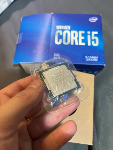 i5 10400F 