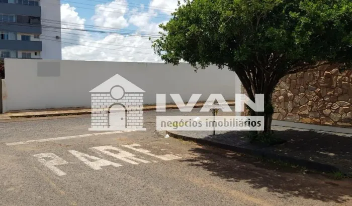 Área á venda no bairro Presidente Roosevelt