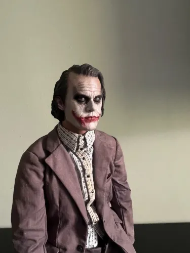Hot Toys DX01 Joker Heath Ledger Coringa Dark Knight 1/6 Sixth Scale