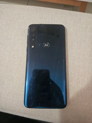 Moto one macro (para peças ou conserto)