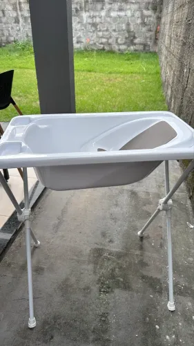 Vendo banheira de bebê