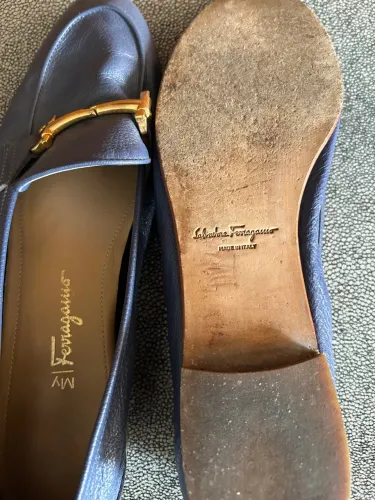 Mocassim Salvatore Ferragamo, pelica, tam 39 Brasil. Mega confortável e super novo