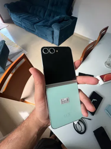 Galaxy z flip6
