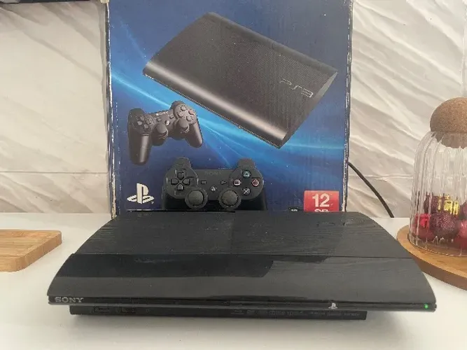 PS3 Slim - Com defeito 