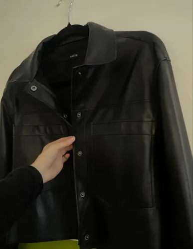 Jaqueta Corino Preta Youcom Nova Forrada ainda com etiqueta