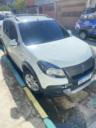 Renault Sandero Stepway Hi-power 1.6 8V 5P 2014
