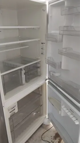 GELADEIRA BRASTEMP INVERSE 220V