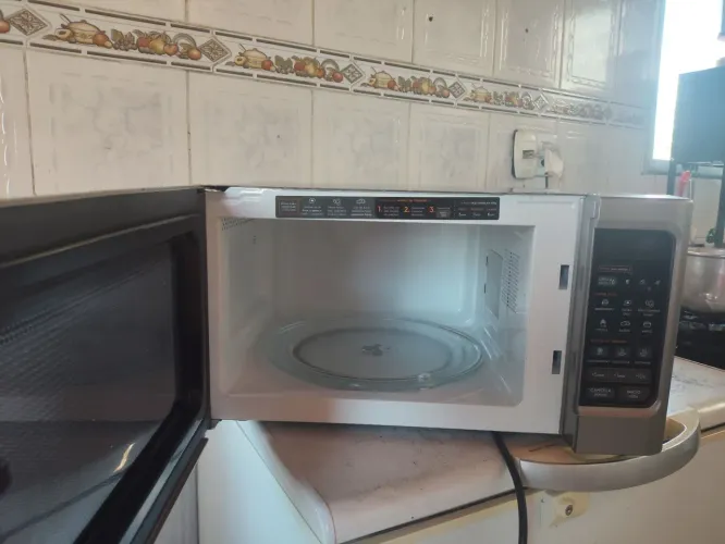 Vendo micro-ondas continental