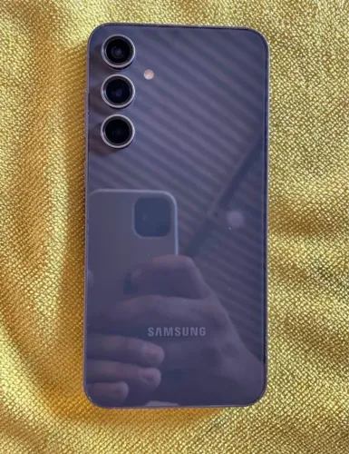 S23 todo original bem conservado ou troco em um celular na mesma faixa etária