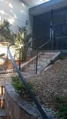CASA COMERCIAL em CENTRO// Excelente para clinica!!!