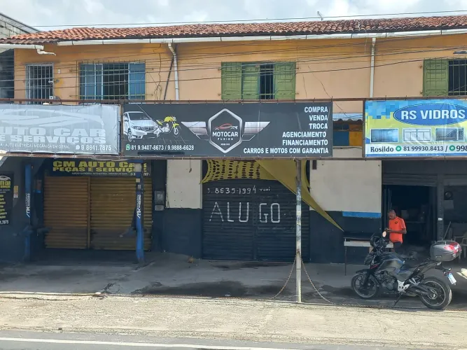 Alugo loja na PE-22.