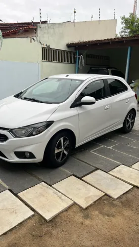 Chevrolet Onix Hatch LTZ 1.4 8V Flex Aut. 4P 2018