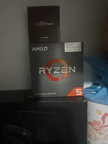 RYZEN 5600G Com Caixa e sem coller 