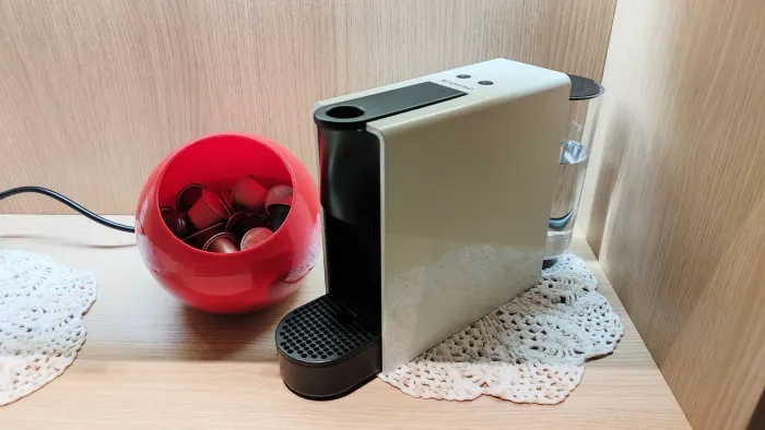 Nespresso Essenza Mini Seminova