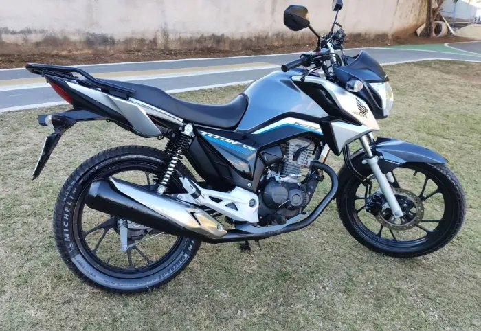 Titan 160