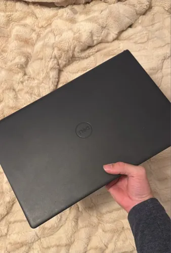Vende Notebook Notebook DELL INSPIRON 15 3520 ? i5 12ª GERAÇÃO | 8GB RAM | SSD 512GB