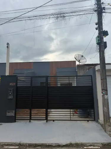 CASA PARQUE IPÊ - 2/4 UMA SUITE