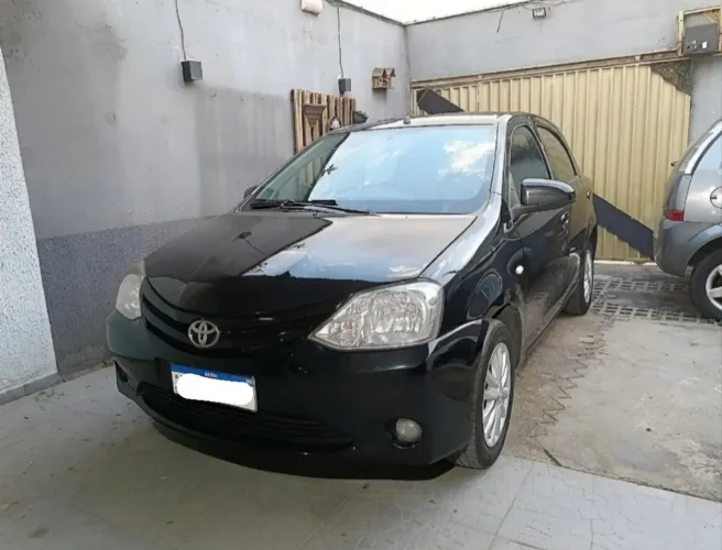 Toyota Etios XLS 1.5 Flex 16V 5P Mec. 2014