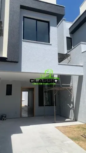 Casa duplex, 3 dormitórios, lavabo, 3 vagas