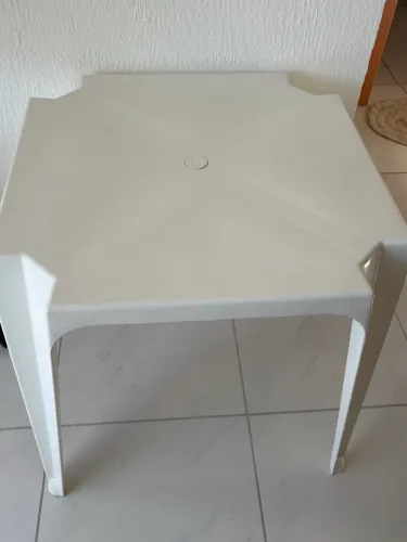 Mesa Plástica