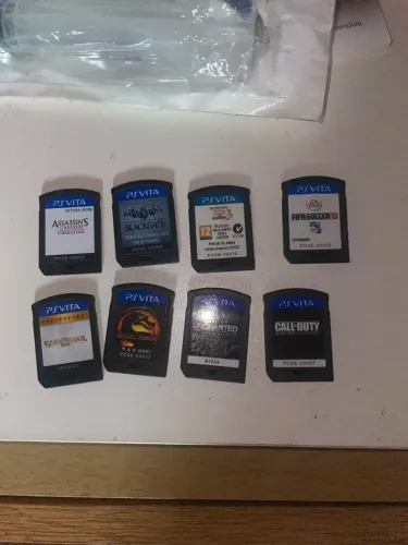 lote 8 jogos ps Vita