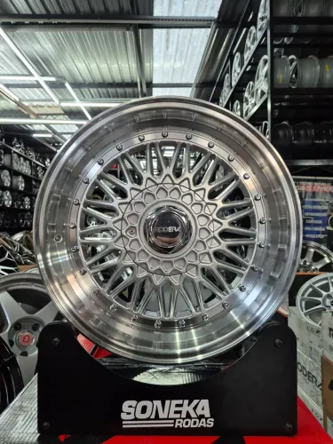 Jogo de rodas BBS RODERA aro 17 4x100 e 4x108