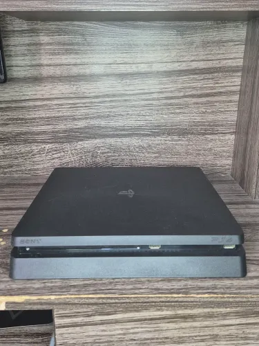 PS4 COM DEFEITO