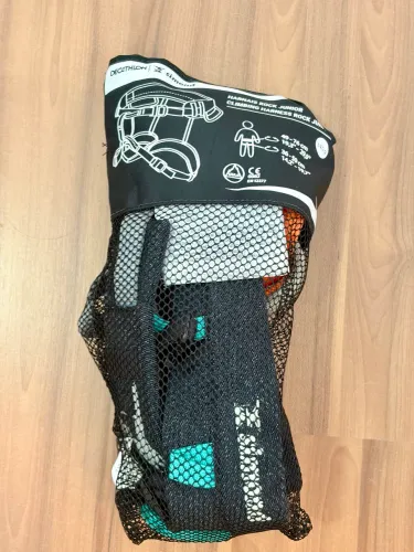 Cadeirinha Infantil de Escalada Rocky Simond Cinza