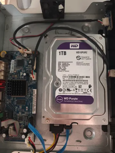 DVR Intelbras hd 1 TB