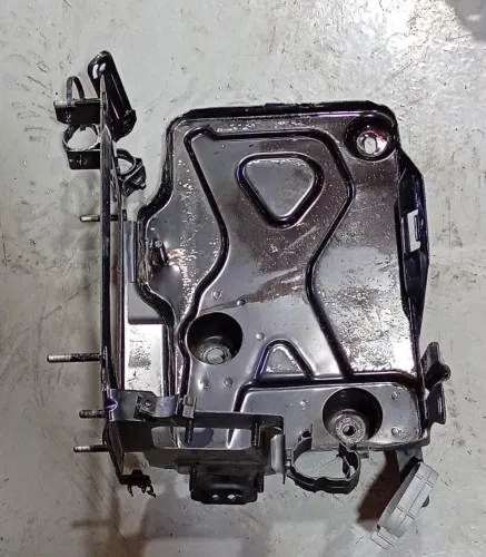 Suporte da Base da Caixa de Bateria JEEP COMPASS 2023