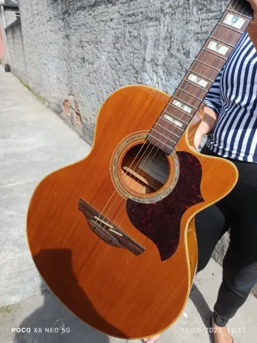 Takamine eg523sc aceito troca por Taylor mini, ou Taylor baby