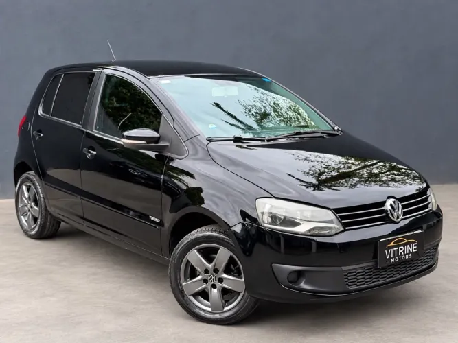 Volkswagen Fox 1.6 MI Total Flex 8V 5P 2014