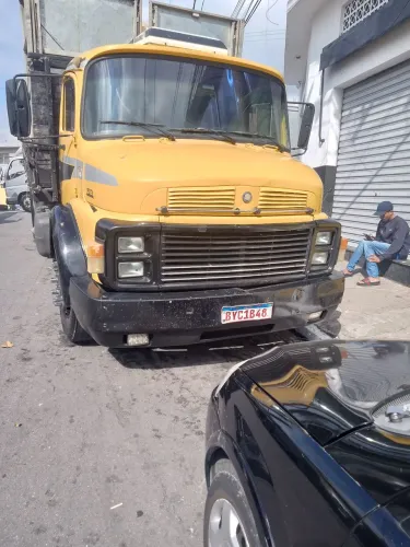 Mercedes 15.13 ano 78 