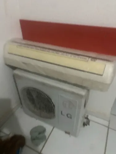 Ar condicionado semi novo