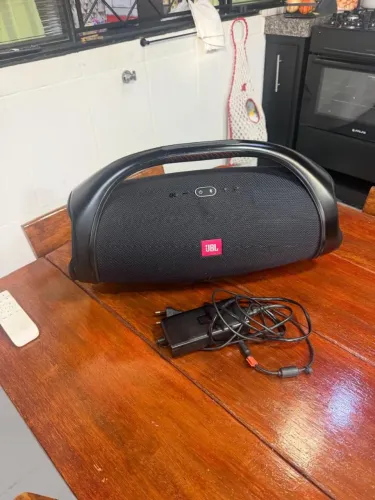 JBL Bommbox 2