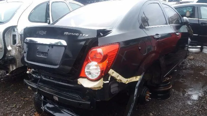 Peças usadas Chevrolet Sonic 2014 1.6 16v flex aut