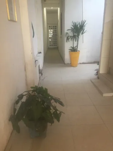 Bem localizado ,  5 minutos próximo ao shopping 