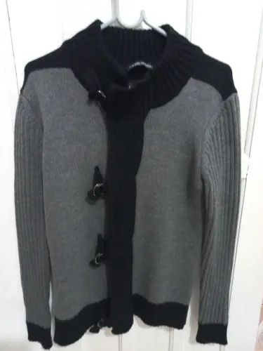 Casaco de lá muito estiloso novinho original