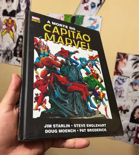 A morte do capitão Marvel capa dura lacrada