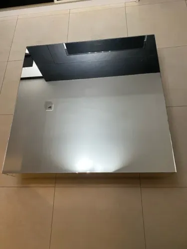 Mesa de centro espelhada