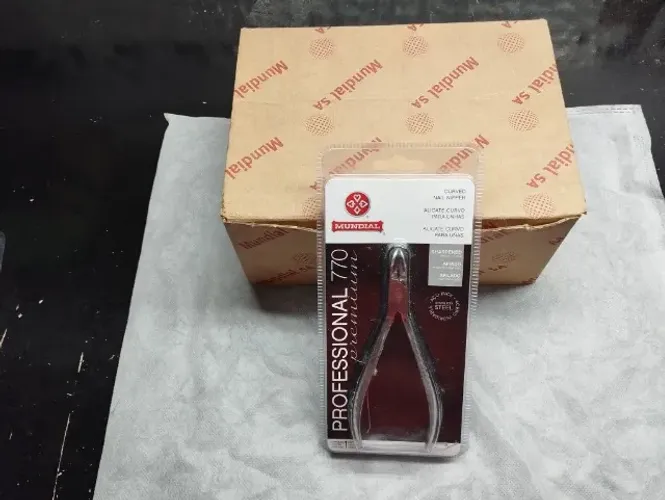 Alicate unha Mundial novo modelo 770