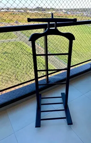 Porta Terno, cabideiro Em Madeira. Novo. Entregamos.  
