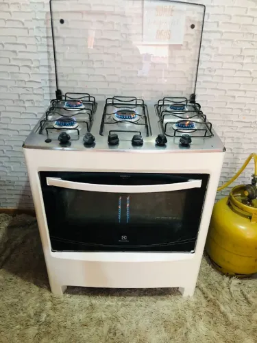 Fogão Eletrolux 5 bocas