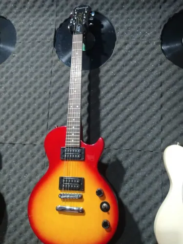 Guitarra Epiphone Les Paul