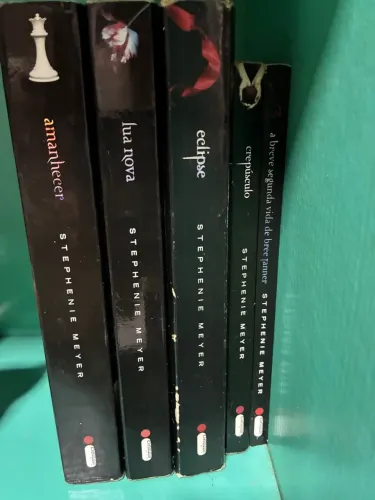 Vende-se livros 
