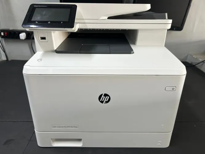 Impressora Multifuncional HP Color LaserJet Pro MFP M477fdw